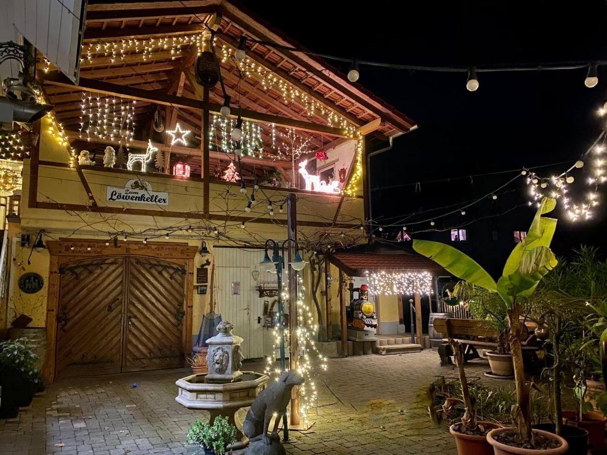 Landgasthaus Loewen Mit Gaestehaus Holzhausen  Kültér fotó